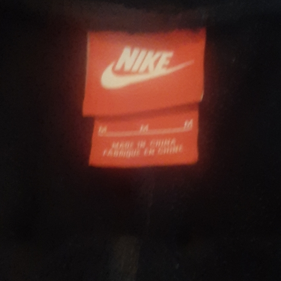 Nike sportswear tech joggers - Picture 4 of 4